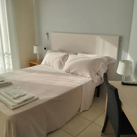 Riviera Hotel 3*